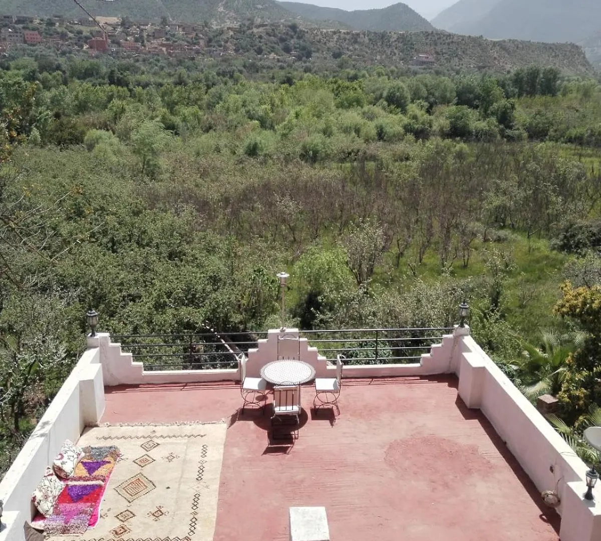Villa Azalia location